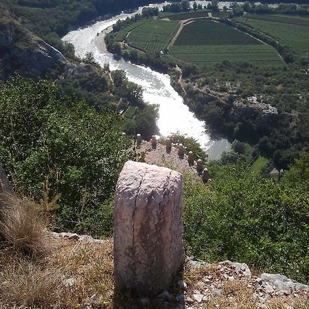 Albergo Croce D'Oro Dolcè Esterno foto